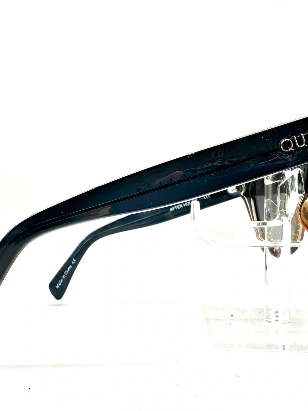 Quay Australia After Hours Sunglasses Black Tortoise Fade Gradient Lens Square